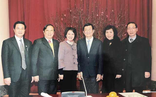 Luáº­t sÆ° háº±ng nga